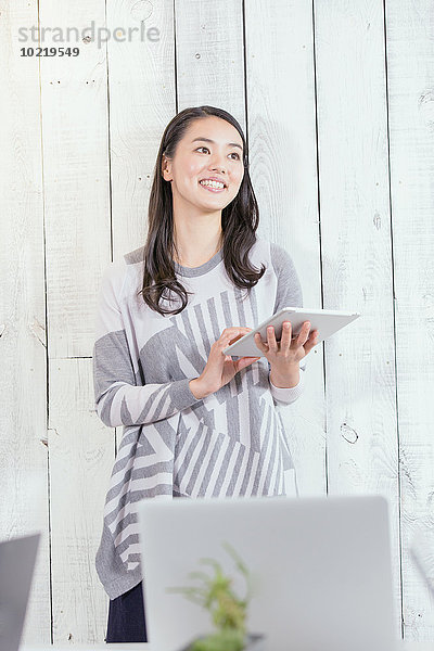 Frau Lifestyle arbeiten Büro jung japanisch