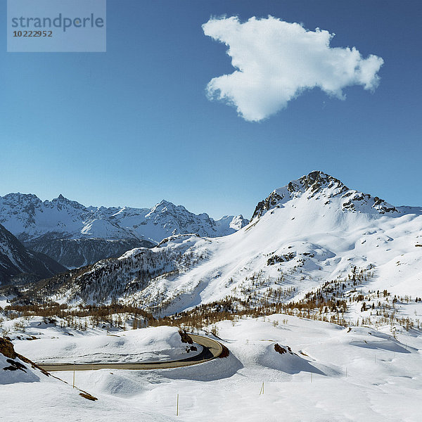 Schweiz  Graubünden  Alpenlandschaft