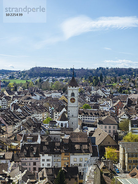 Schweiz  Schaffhausen  Blick auf die historische Altstadt mit Johanneskirche