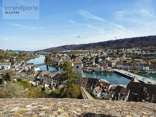 Schweiz  Schaffhausen  Blick auf Rhein und Feuerthalen