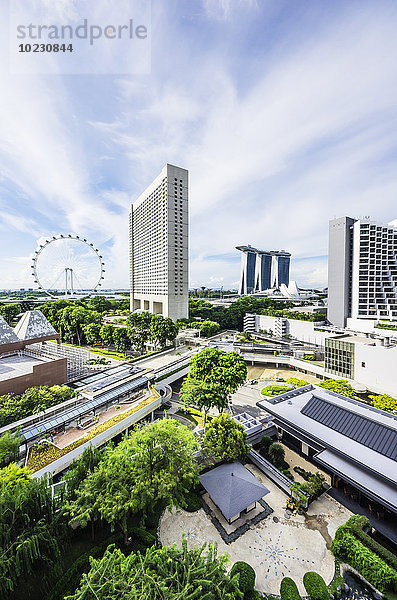 Singapur  Blick zur Marina Bay mit Marina Bay Sands Hotel