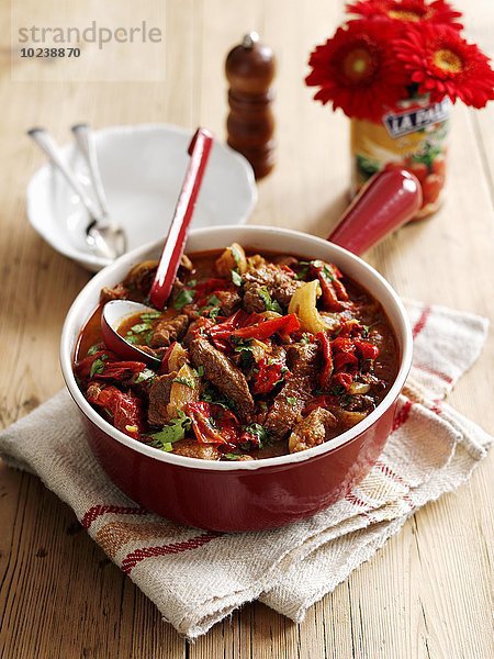 Würziges Rindergeschnetzeltes mit roter Paprika