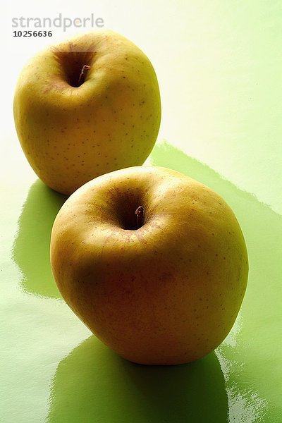 Golden apples
