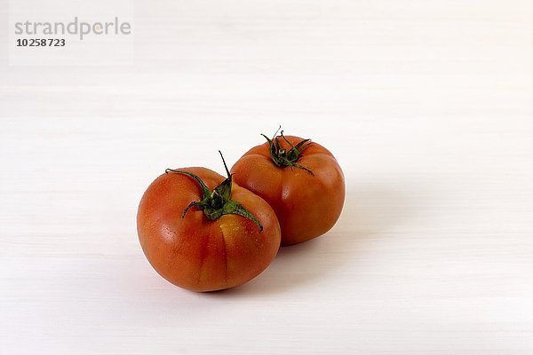weiß Hintergrund Tomate