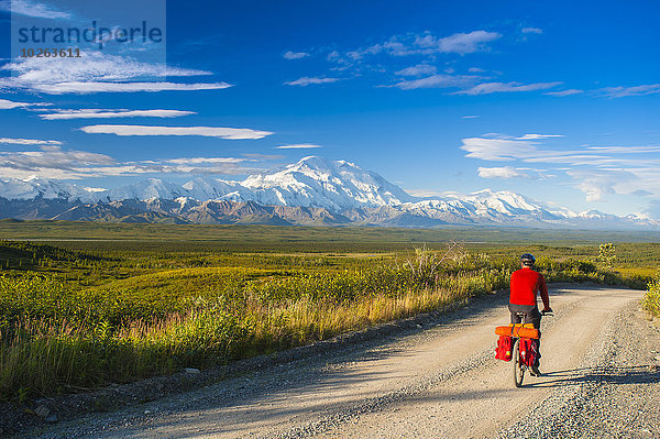 Nationalpark Mann Sommer Tagesausflug Hintergrund Fahrrad Rad Denali Nationalpark Mount McKinley
