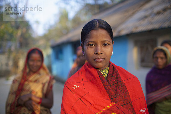 junge Frau junge Frauen Portrait Bangladesh