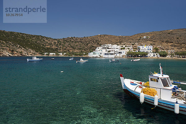 Hafen Boot bunt Süden Kykladen Griechenland Griechische Inseln Sifnos