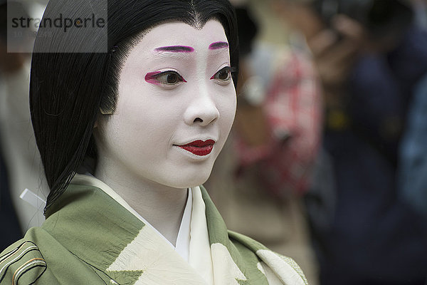 Portrait Frau Schminke Close-up Japan japanisch Kimono Kyoto Parade