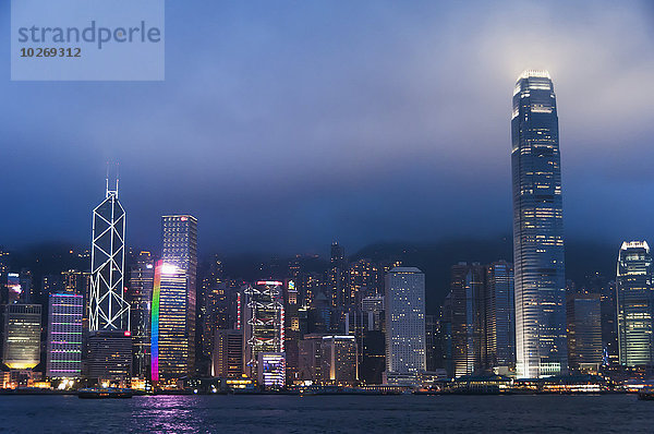 Skyline Skylines Nacht Gebäude China Bank Kreditinstitut Banken Hongkong