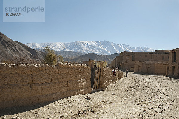 Wand Afghanistan Schlamm