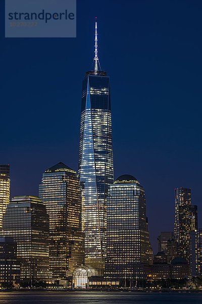 New York City sehen Amerika Großstadt Verbindung neu New Jersey Dämmerung World Trade Center