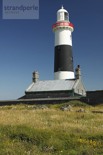 Küste Leuchtturm ungestüm Insel Atlantischer Ozean Atlantik klein County Galway Galway Irland Weg