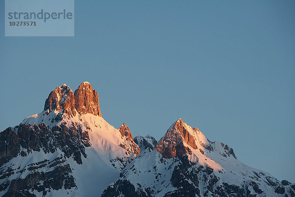 Berggipfel der Bischofsmütze in der Morgendämmerung; Filzmoos  Österreich'.