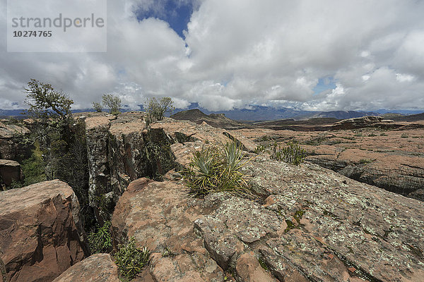 Die Berglandschaft des Toro-Toro-Nationalparks; Bolivien'.