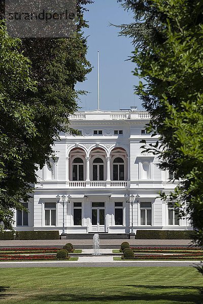 Villa Hammerschmidt  Amtssitz des Bundespräsidenten  Bonn  Nordrhein-Westfalen  Deutschland  Europa