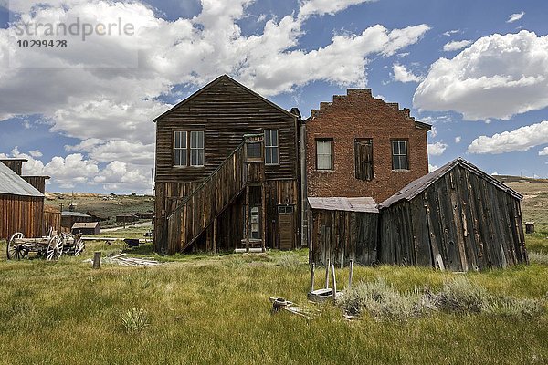 Alte Holzhäuser  Geisterstadt  alte Goldgräberstadt  Bodie State Historic Park  Bodie  Kalifornien  USA  Nordamerika