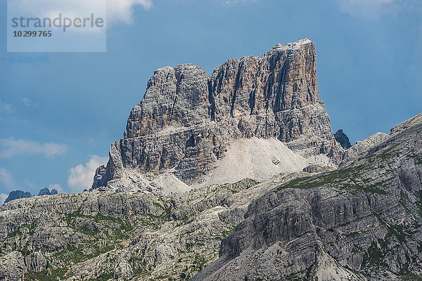 Monte Averau  2649 m  Dolomiten  Alpen  Provinz Belluno  Region Venetien  Veneto  Italien  Europa