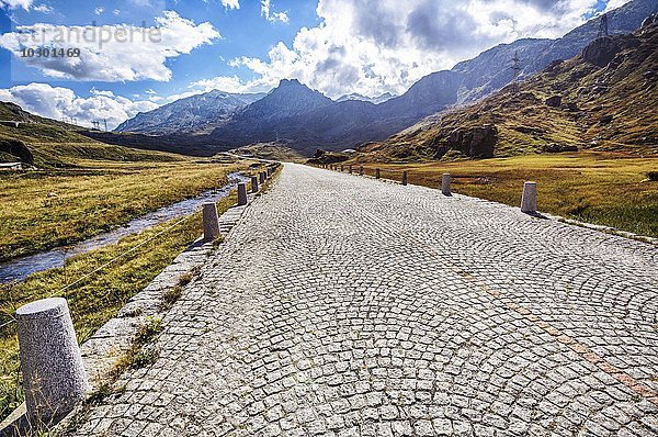 Tremola  Passstraße Gotthard  Kanton Uri  Schweiz  Europa