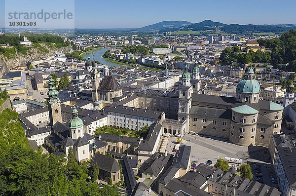 Ausblick auf Salzburger Altstadt  Salzburg  Österreich  Europa