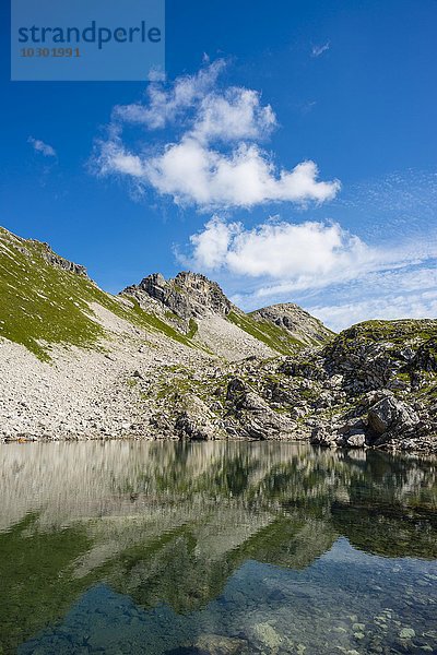 Koblatsee  Allgäuer Alpen  Allgäu  Bayern  Deutschland  Europa