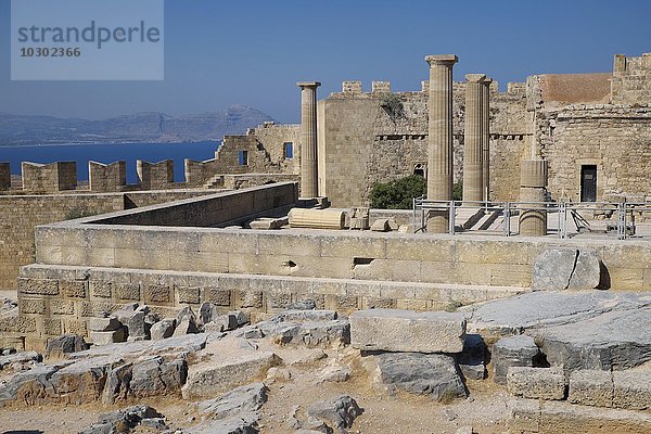 Ruinen der Akropolis von Lindos  Lindos  Rhodos  Dodekanes  Griechenland  Europa