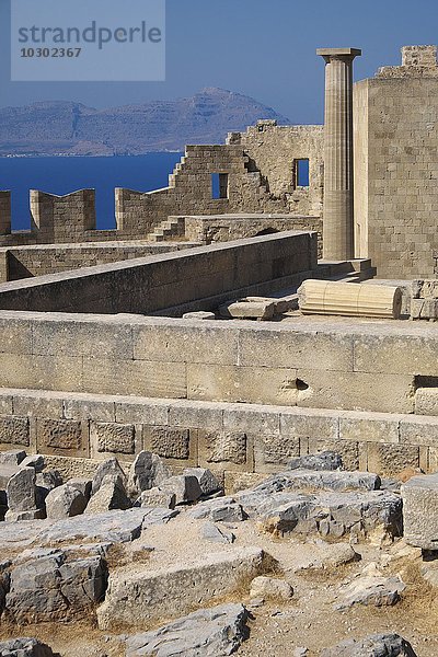 Ruinen der Akropolis von Lindos  Lindos  Rhodos  Dodekanes  Griechenland  Europa