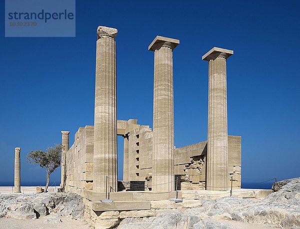Römischer Tempel  Akropolis von Lindos  Lindos  Rhodos  Dodekanes  Griechenland  Europa