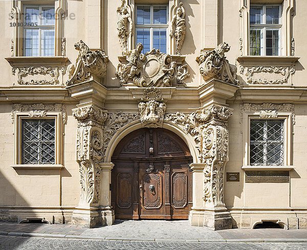 Böttingerhaus  repräsentatives Bürgerhaus des Barock  Eingangsportal  Bamberg  Oberfranken  Bayern  Deutschland  Europa