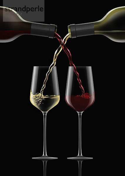 Ineinander greifende Rotwein- und Weißweinflasche gießen Wein ein