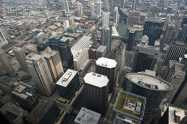 Luftbild der Wolkenkratzer in Chicago  Illinois  USA