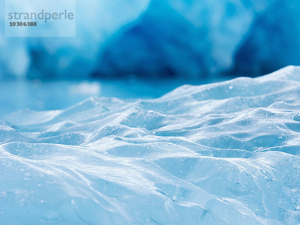 Gletschersee am Kopf des Breidamerkurjokull-Gletschers  der entstand  nachdem der Gletscher begann  sich vom Rand des Atlantischen Ozeans zurückzuziehen.