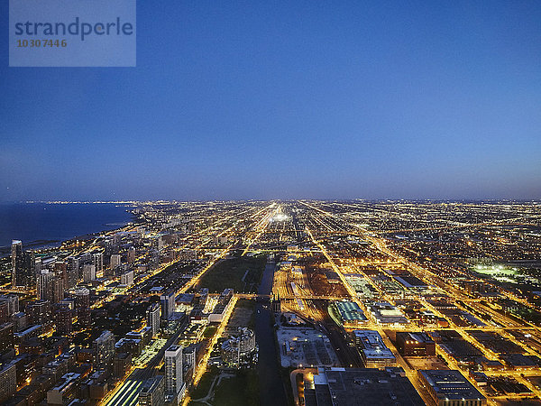 USA  Illinois  Chicago  Blick vom Willis Tower  blaue Stunde