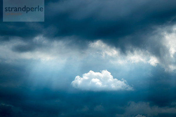 Deutschland  Unterschnitzing  Föhnwolken