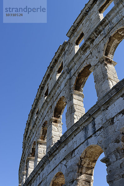 Kroatien  Pula  Teil des römischen Amphitheaters