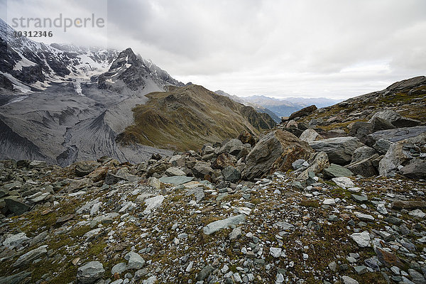 Italien  Südtirol  Blick auf die Ortler Alpen