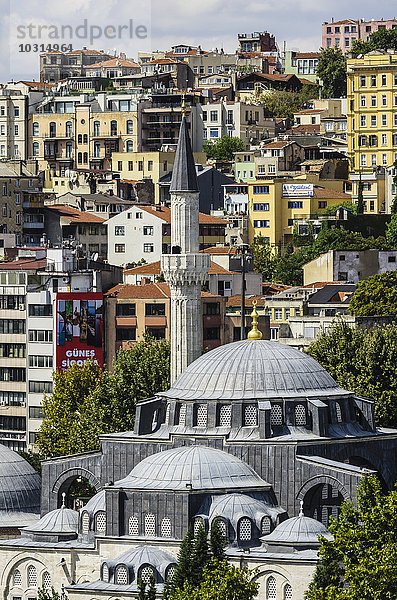 Türkei  Istanbul  Moschee und Minarett