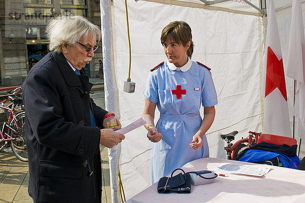 Tag der Niere  das Italienische Rote Kreuz  Mailand  Italien