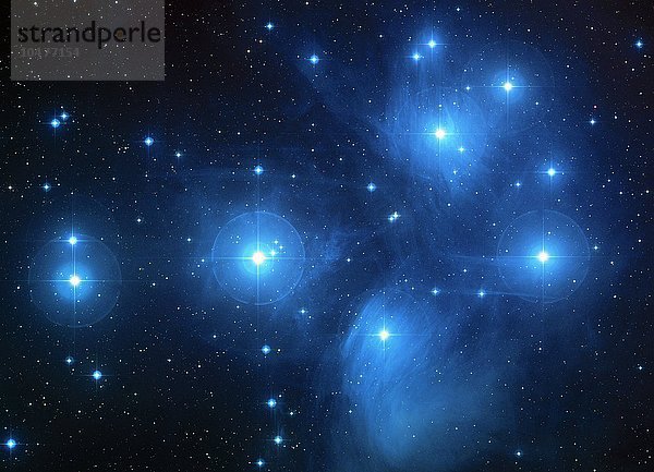 Plejaden-Sternhaufen (M45)  Hubble Space Telescope Bild  Plejaden-Sternhaufen (M45)