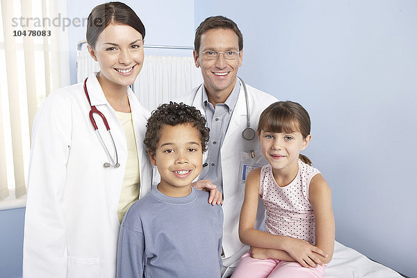 Ärzte und Kinder
