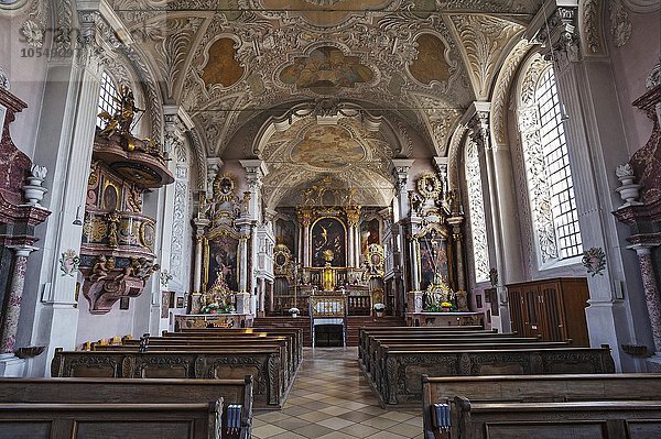 Altarraum  Wallfahrtskirche Heilig Blut  Erding  Bayern  Oberbayern  Deutschland  Europa