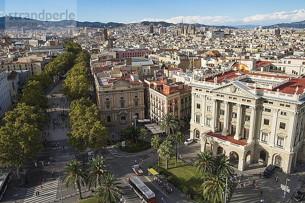 Las Ramblas  La Rambla  mit Altstadt  Barcelona  ??Katalonien  Spanien  Europa