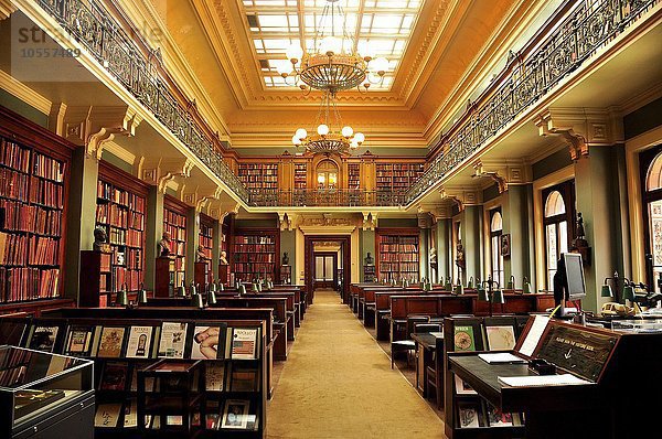 Lesesaal in der Bibliothek  Victoria und Albert Museum  London  UK