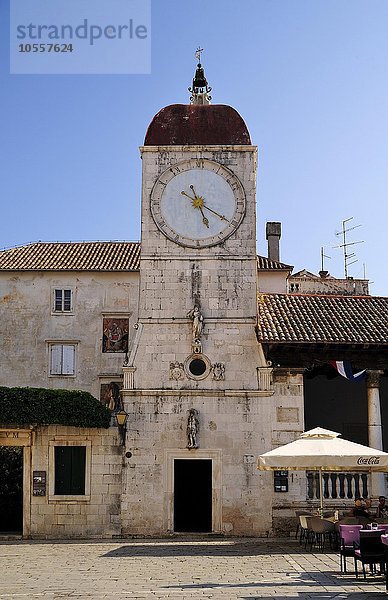 Glockenturm  Trogir  Dalmatien  Kroatien  Europa