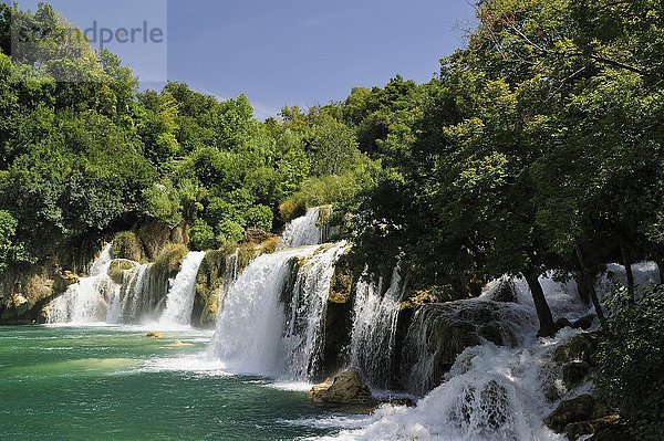 Wasserfall Skradinski Buk  Nationalpark Krka  Region Sibenik-Knin  Dalmatien  Kroatien  Europa
