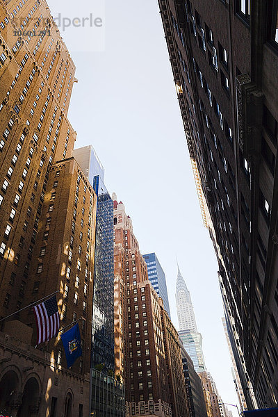 Niedriger Blickwinkel auf die Wolkenkratzer von New York City