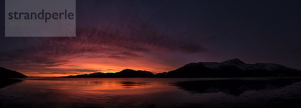 Großbritannien  Schottland  Loch Linnhe bei Sonnenuntergang