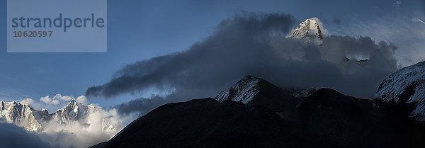 Nepal  Himalaya  Khumbu  Ama Dablam