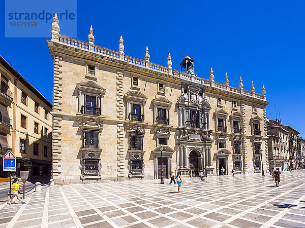 Spanien  Granada  Blick auf den Palacio de la Chancilleria am Plaza Nueva