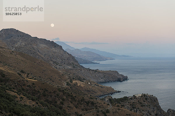 Griechenland  Kreta  Südküste am Abend  Vollmond