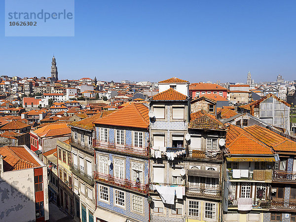 Portugal  Grande Porto  Blick auf Porto  Torre dos Clerigos im Hintergrund